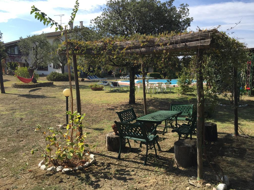 Villa DolcevitaSan Costanzo エクステリア 写真