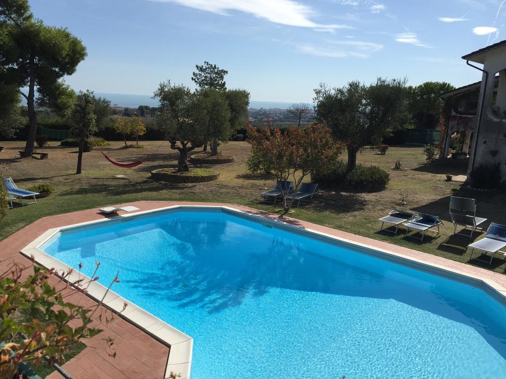 Villa DolcevitaSan Costanzo エクステリア 写真