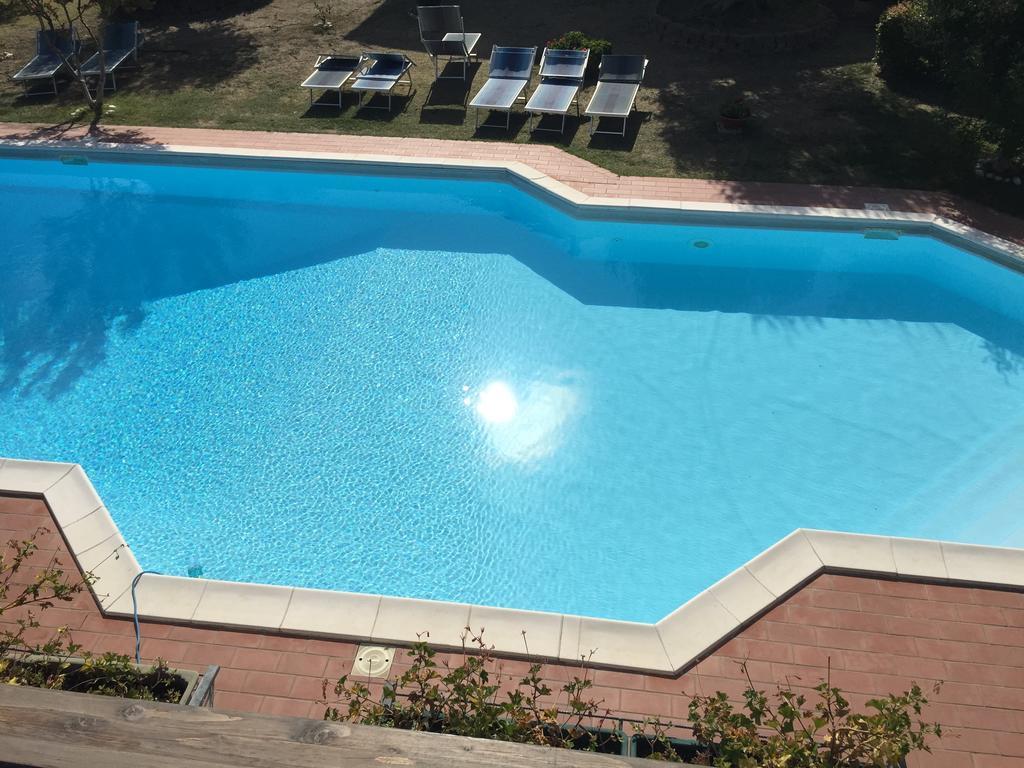 Villa DolcevitaSan Costanzo エクステリア 写真