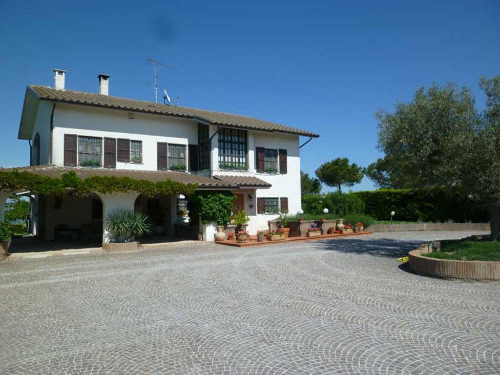 Villa DolcevitaSan Costanzo エクステリア 写真